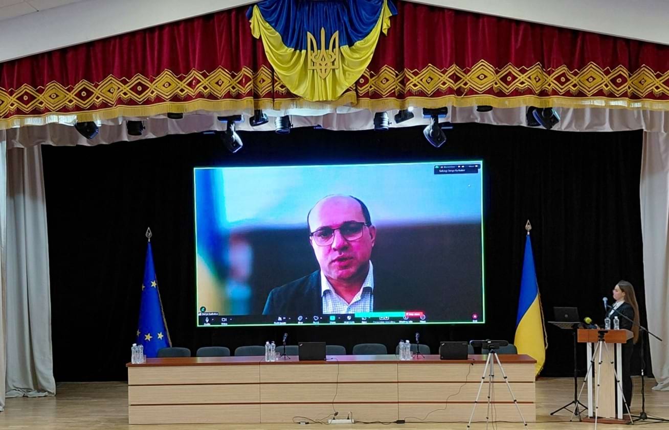 Денис Курбатов, заступник Міністра освіти і науки України, виступив з вітальним словом